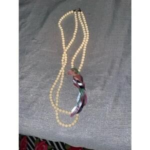 Women's Lee Sands White Beaded Necklace with Parrot Pendant